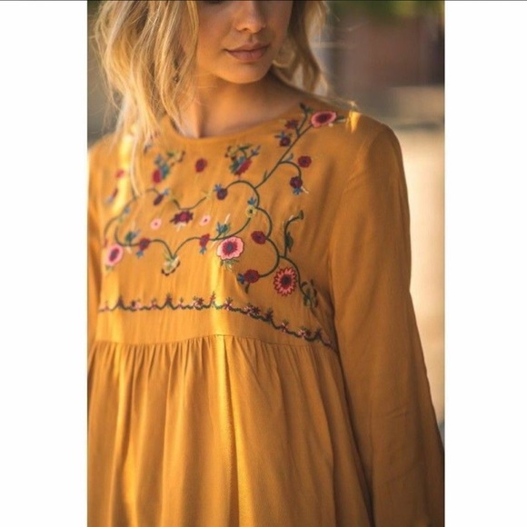 JODIFL Tops - JODIFL Embroidered Tunic